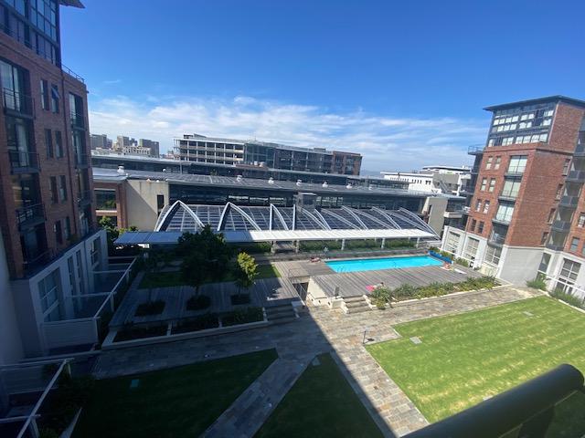 1 Bedroom Property for Sale in Gardens Western Cape